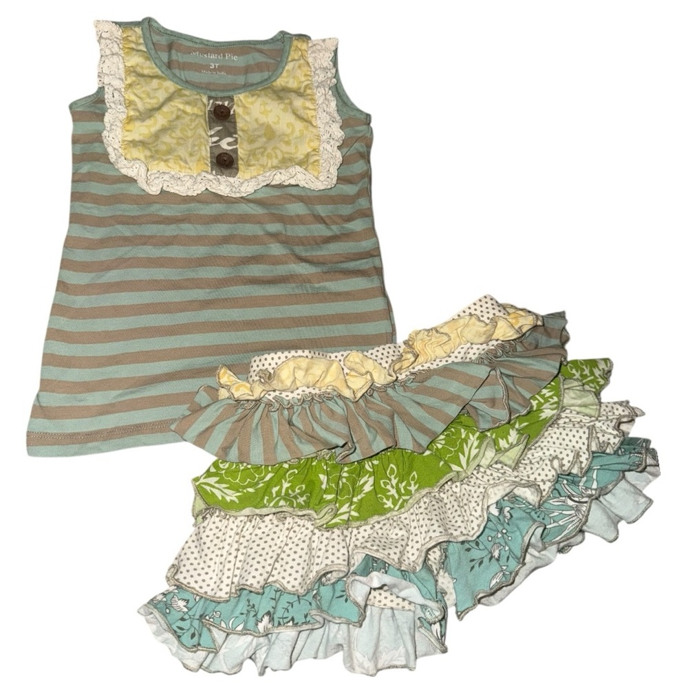 Like new Mustard Pie Ruffled shirt and skort outfit!